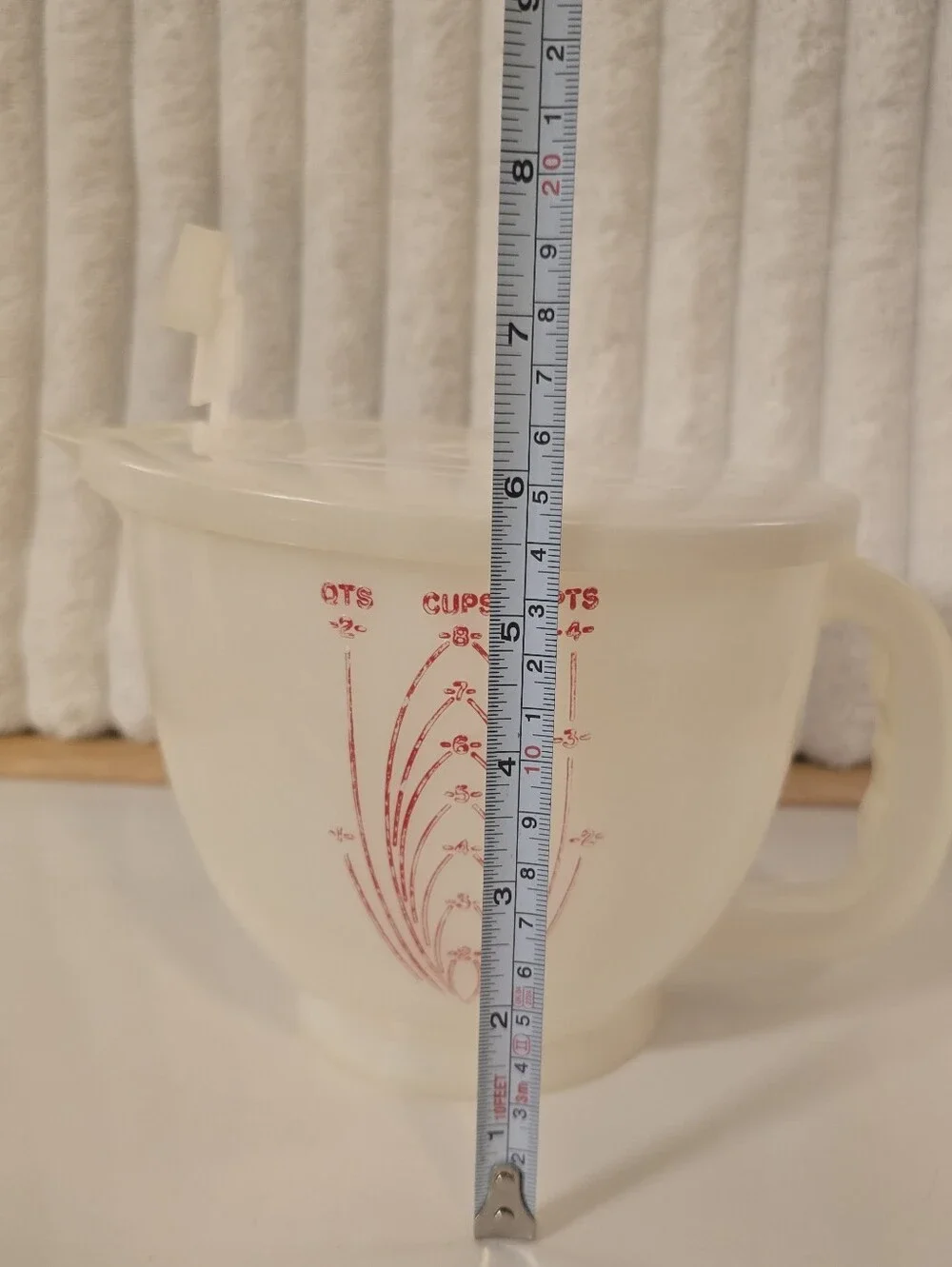 Vintage Tupperware Mix-N-Stor 8 Cup 2 Qt Measuring Batter Bowl Pitcher with Lid